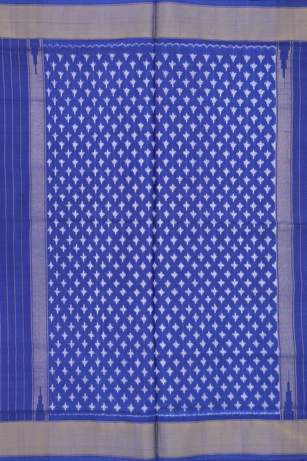 Pochampally Silk Saree In White With Printed Design