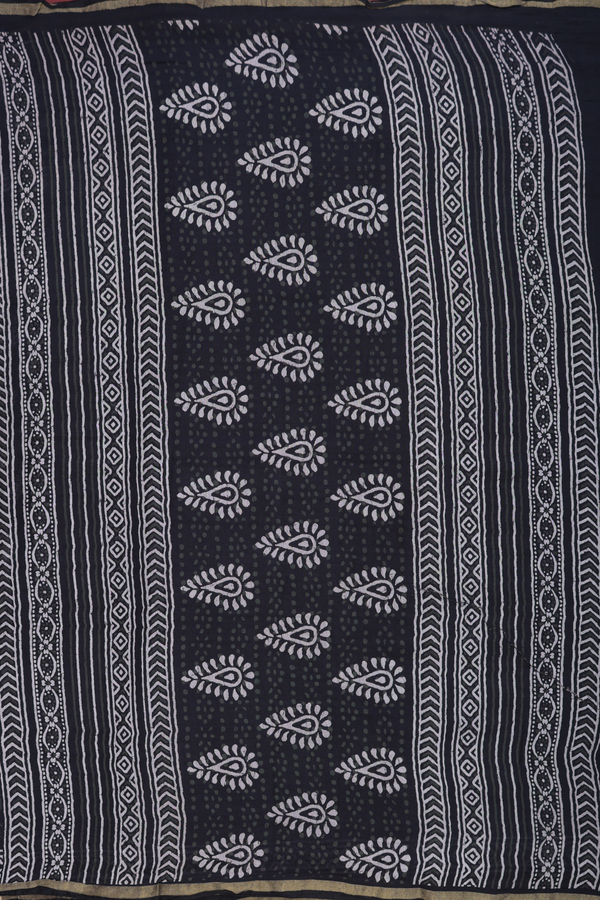 Printed Cotton Saree In Black With Allover Design