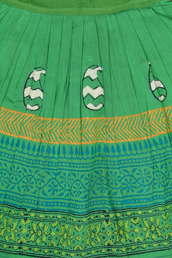 Printed Design White And Green Readymade Pavadai Sattai