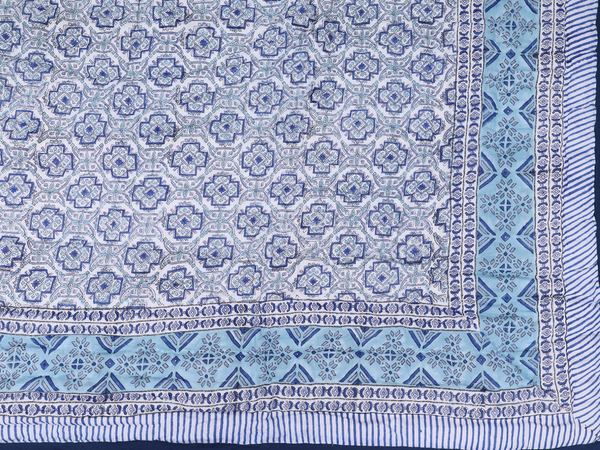 Printed Design White Cotton Single Size Quilt