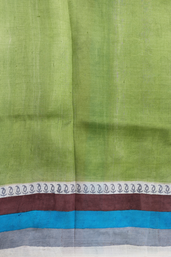 Printed Silk Saree In Fern Green With Floral Design