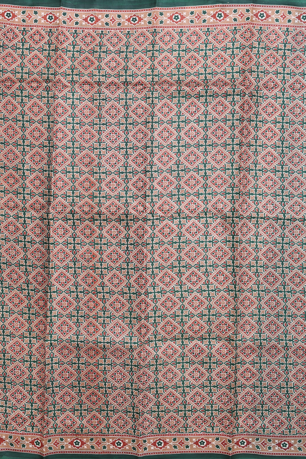 Printed Silk Saree In Green With Diamond Design