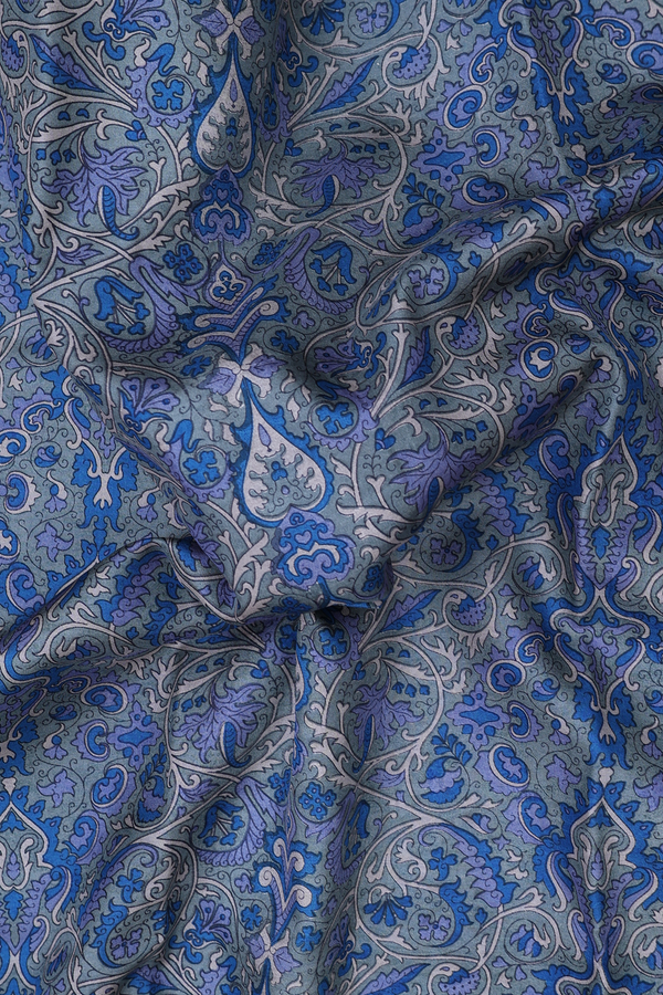 Printed Silk Saree In Grey With Allover Design