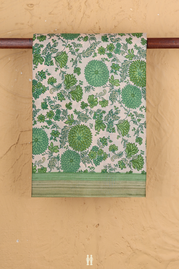 Printed Silk Saree In Ivory With Floral Design