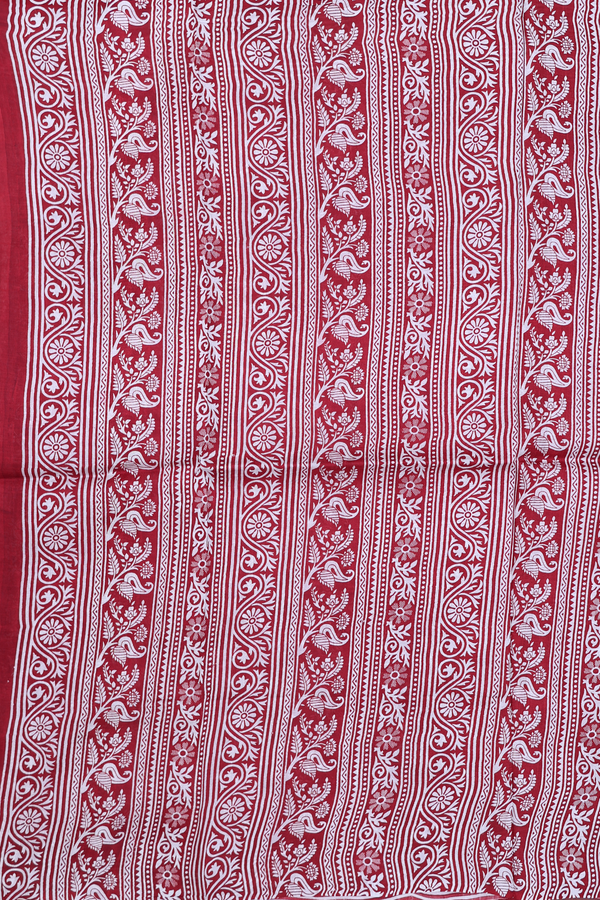 Printed Silk Saree In Maroon With Floral Design
