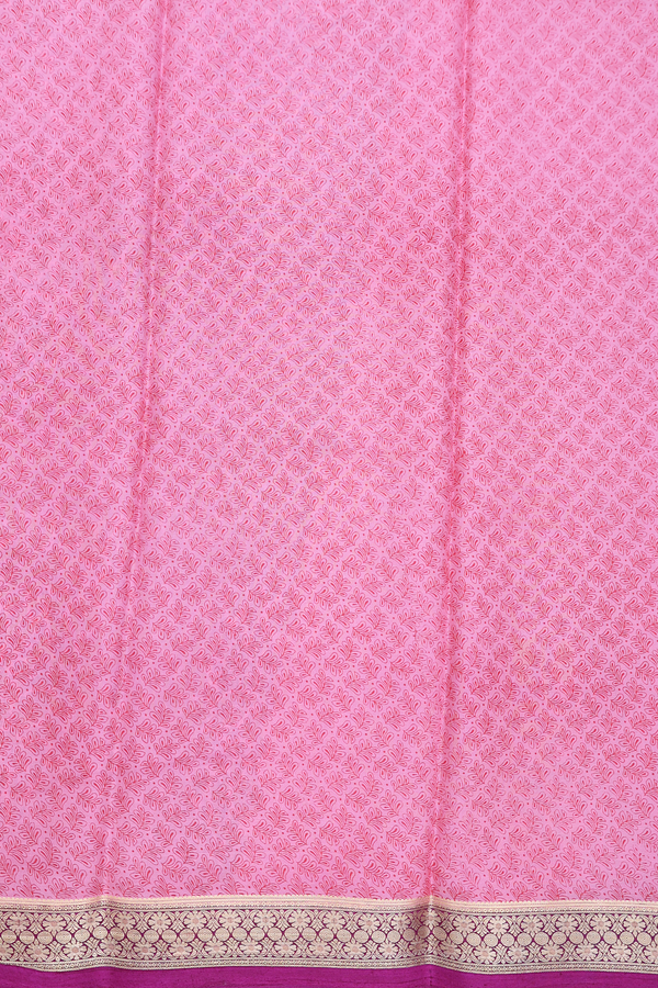 Printed Silk Saree In Pink With Floral Design