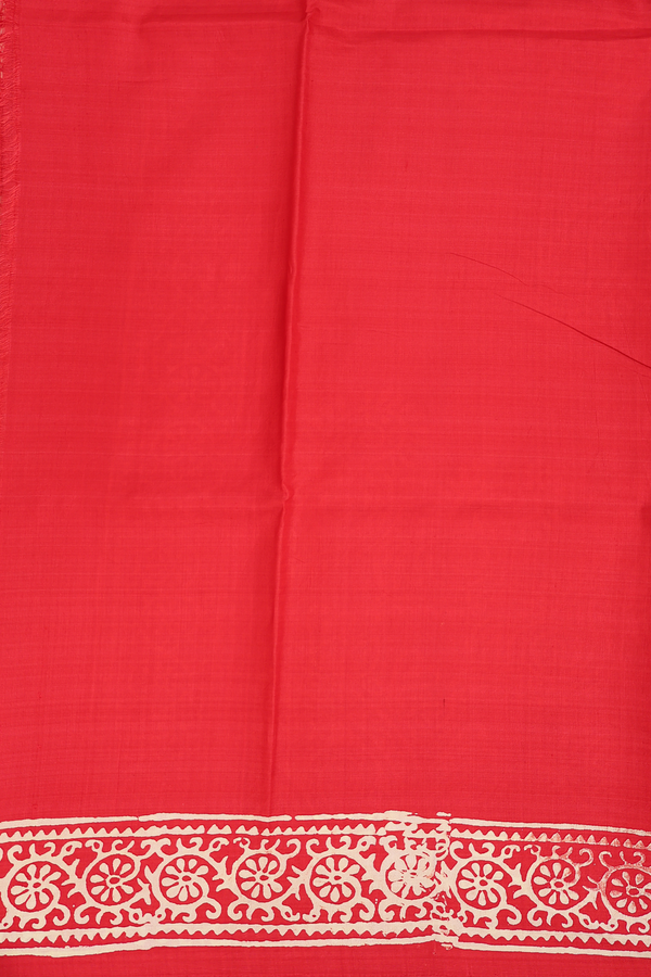 Printed Silk Saree In Red With Paisley Design