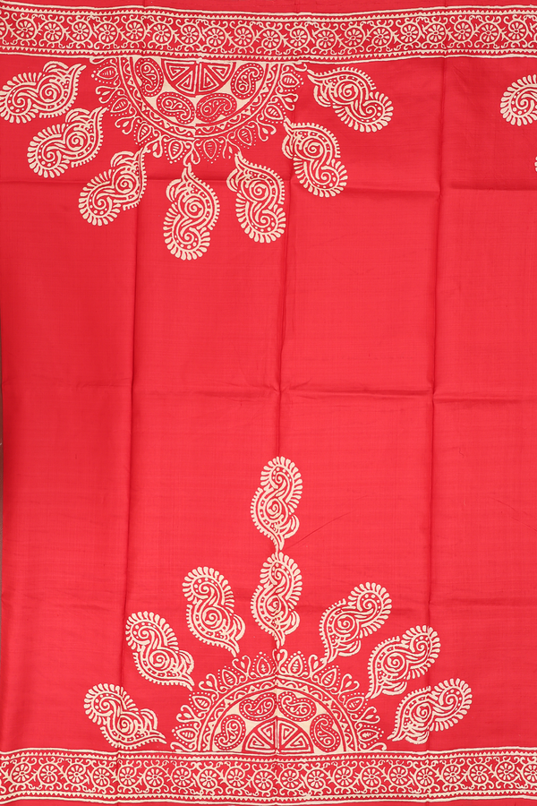 Printed Silk Saree In Red With Paisley Design