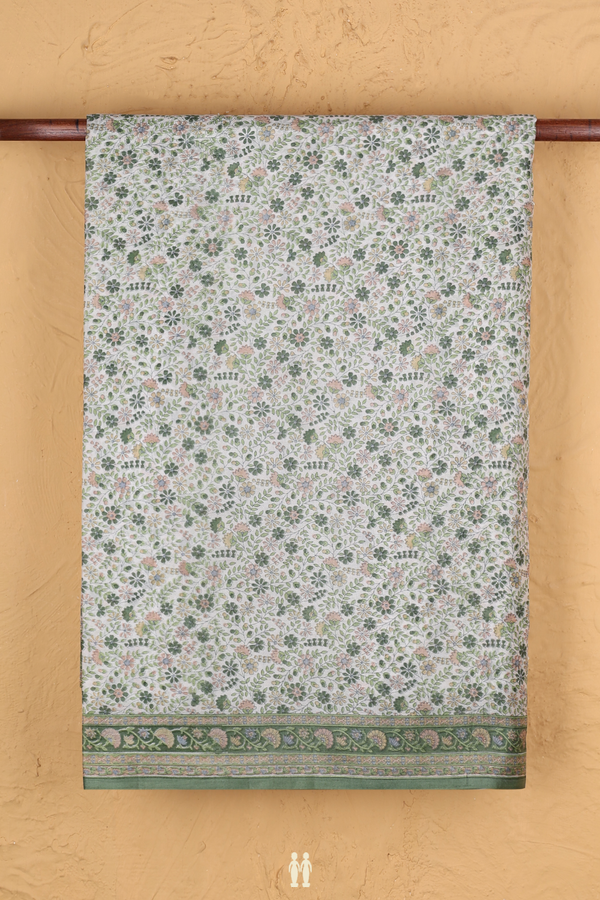 Printed Silk Saree In White With Printed Design