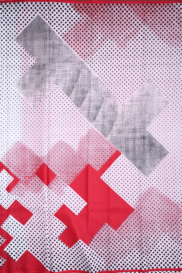 Printed Silk Saree In White With Printed Design