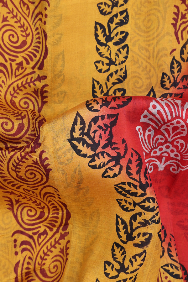 Printed Silk Saree In Yellow With Allover Design