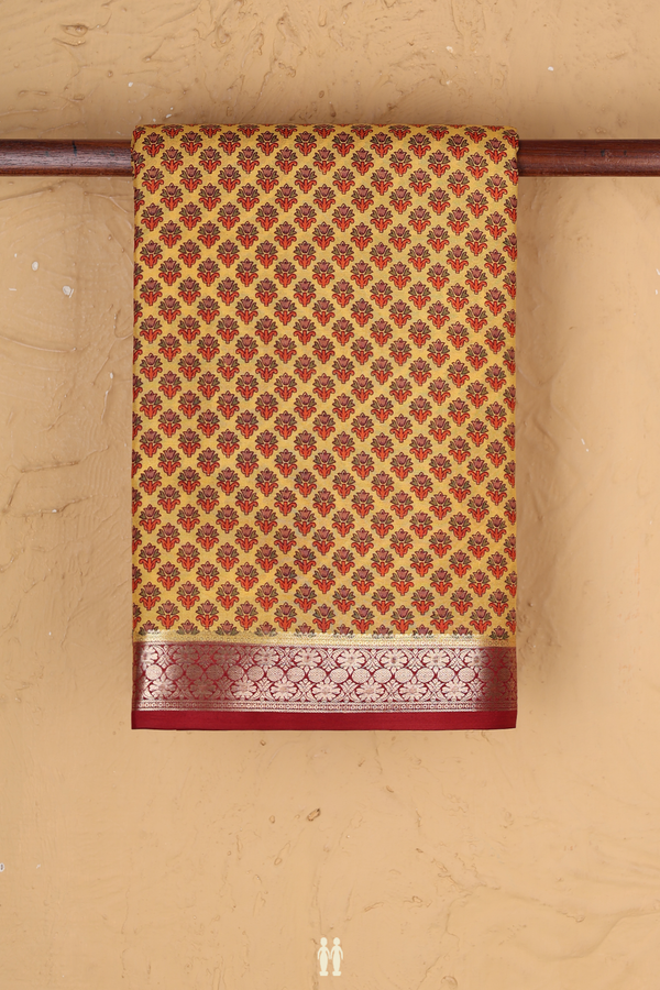 Printed Silk Saree In Yellow With Floral Design