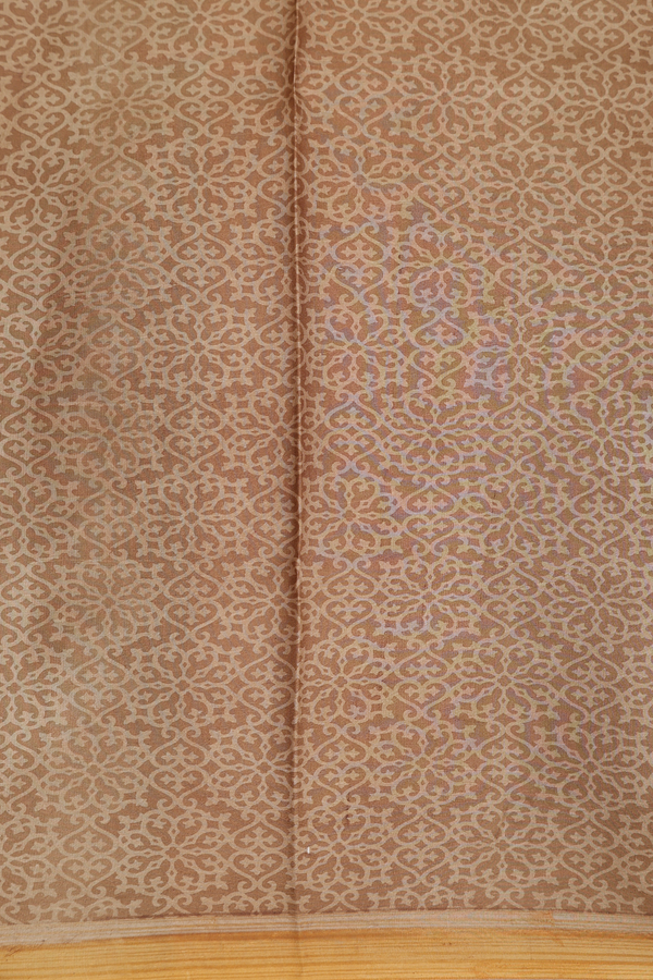 Printed Silk Saree In Yellow With Floral Design