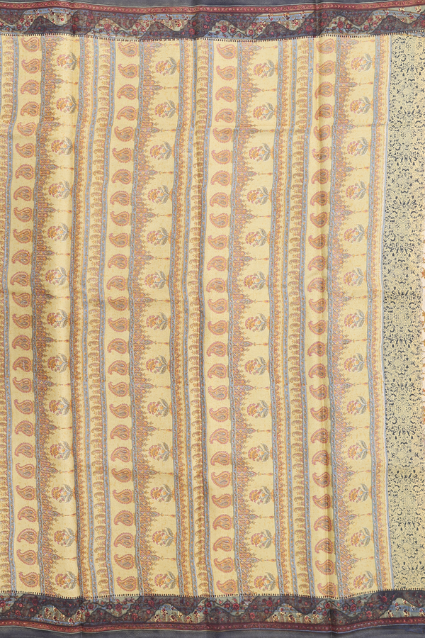 Printed Silk Saree In Yellow With Floral Design