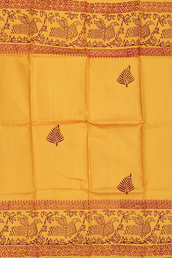 Printed Silk Saree In Yellow With Leaf Printed Design