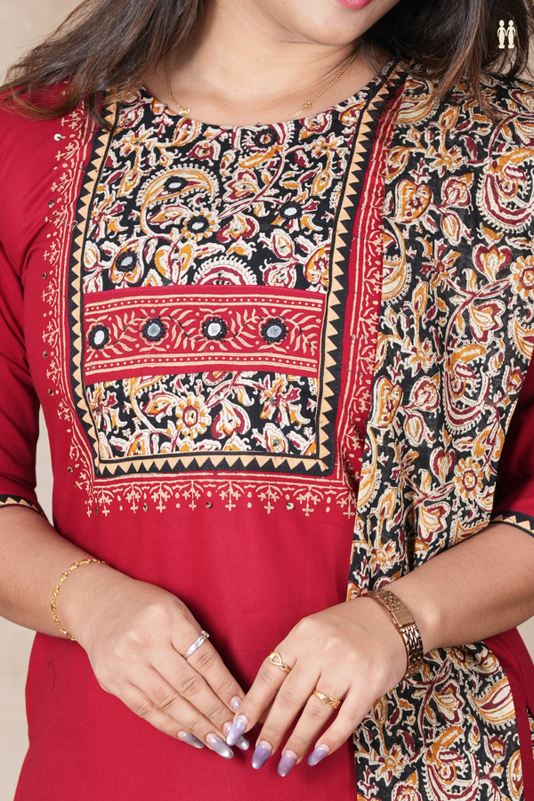 Round Neck Plain Red Cotton Salwar Set