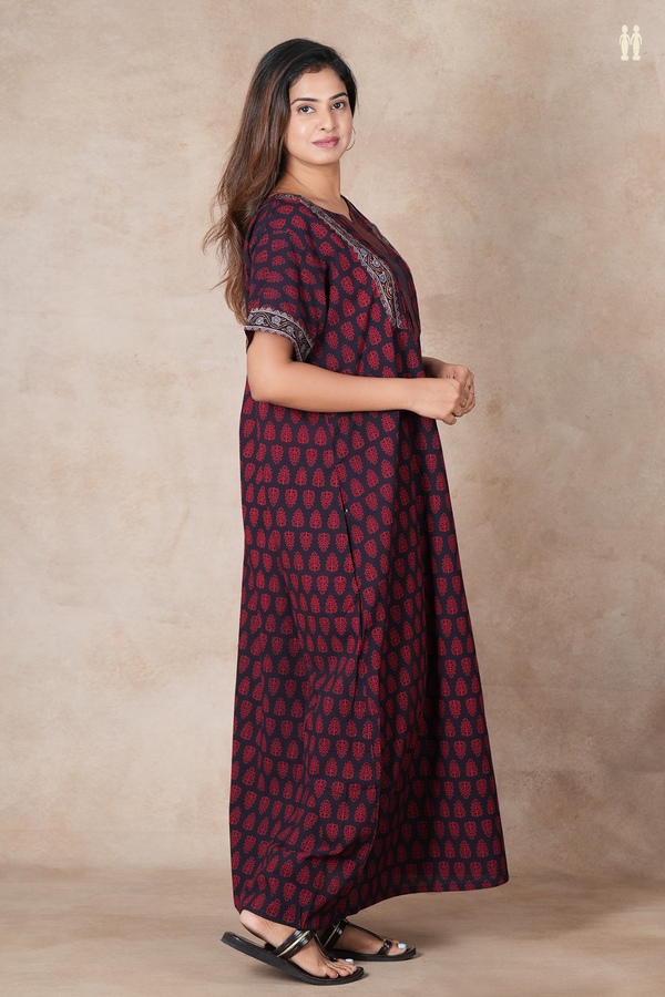 Split Neck Printed Design Black Cotton Nightie
