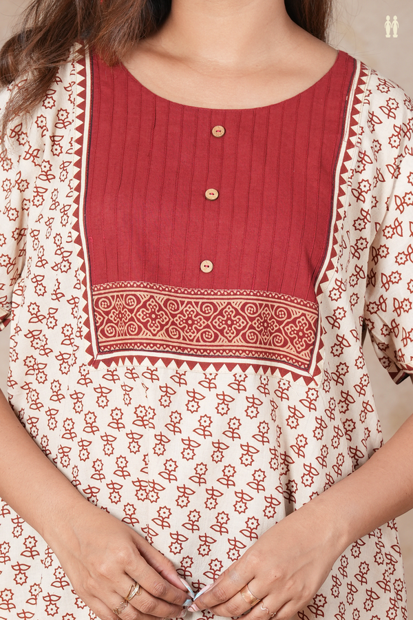 Round Neck Floral Buttas Cream Color Cotton Nightie