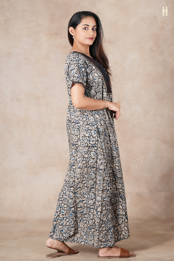 Round Neck Printed Design Black Cotton Kalamkari Nightie