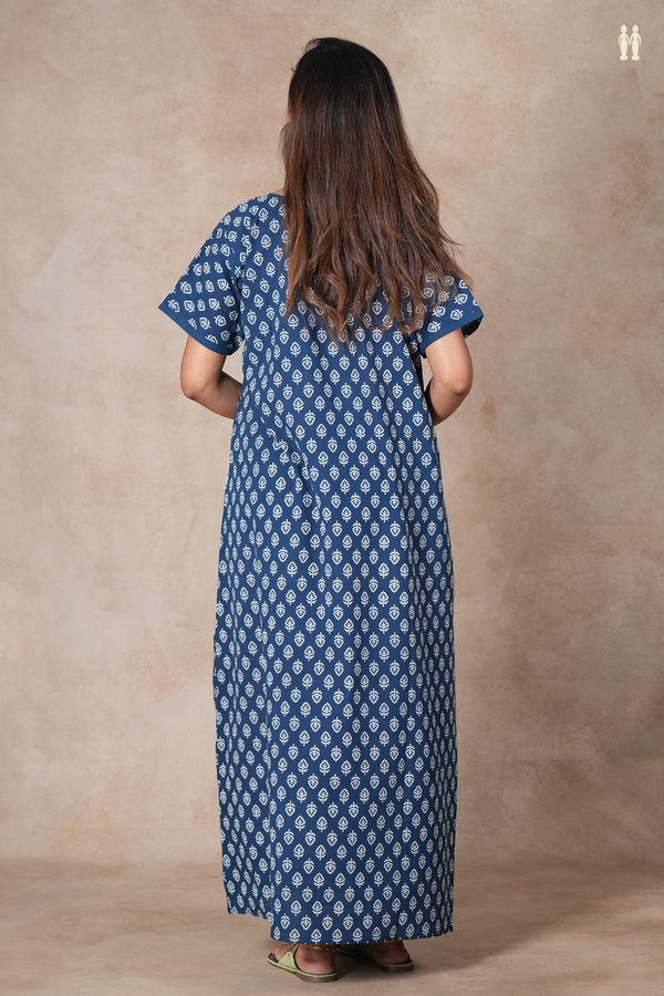 Round Neck Floral Design Blue Cotton Nightie
