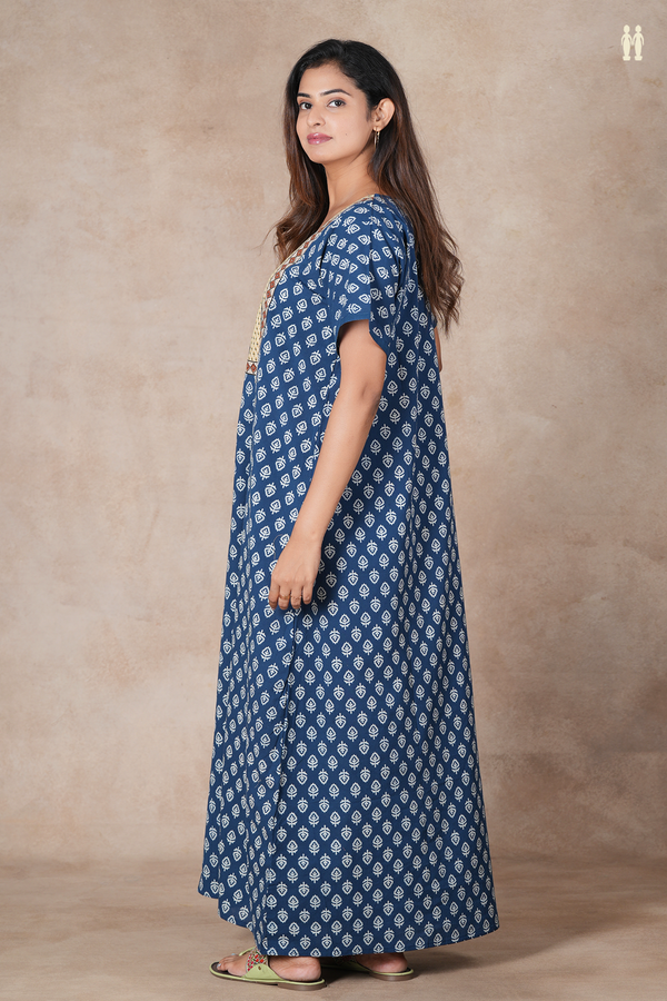 Round Neck Floral Design Blue Cotton Nightie