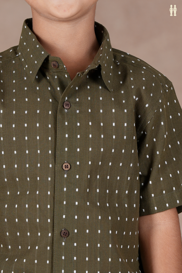 Regular Collar Threadwork Buttis Olive Green Cotton Shirt