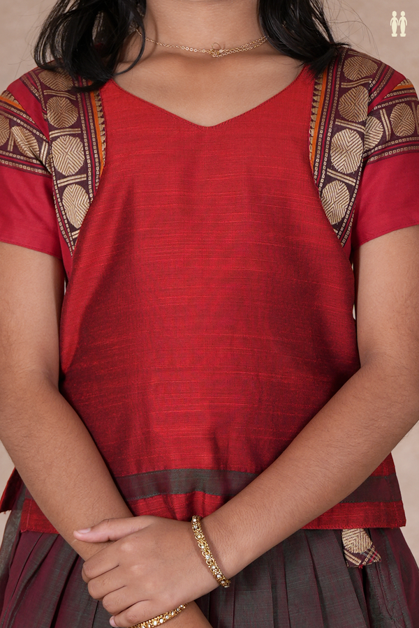 Rudraksh Design Red And Manthulir Raw Silk Pavadai Sattai