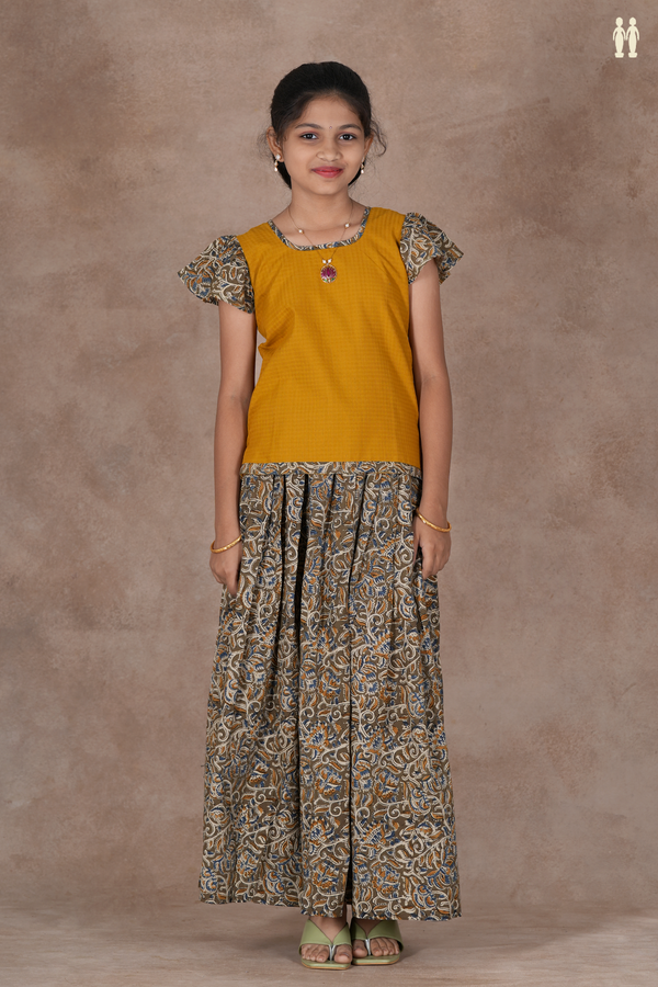 Floral Design Yellow And Green Cotton Pavadai Sattai