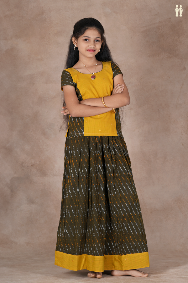 Ikat Design Yellow And Green Cotton Pavadai Sattai