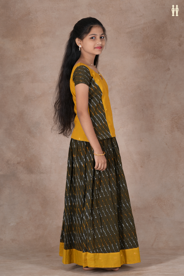 Ikat Design Yellow And Green Cotton Pavadai Sattai
