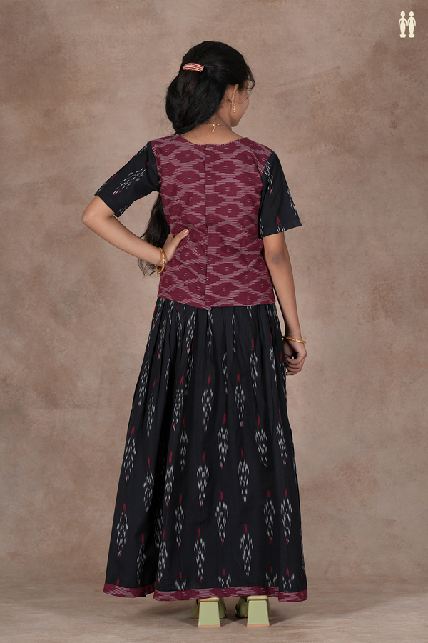 Round Neck Ikat  Design Maroon And Black Cotton Pavadai Sattai