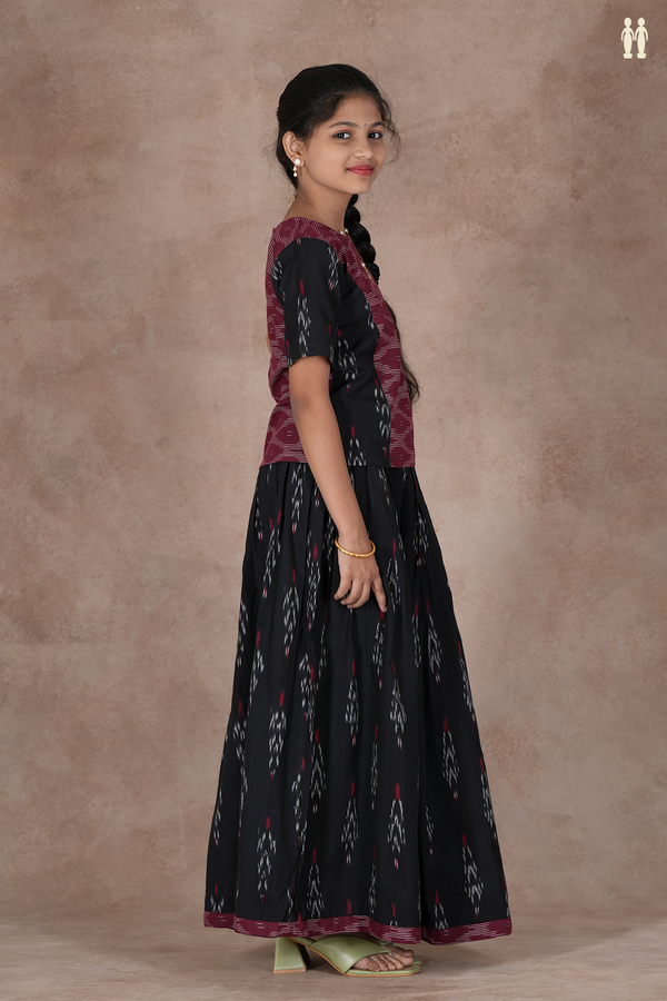 Round Neck Ikat  Design Maroon And Black Cotton Pavadai Sattai