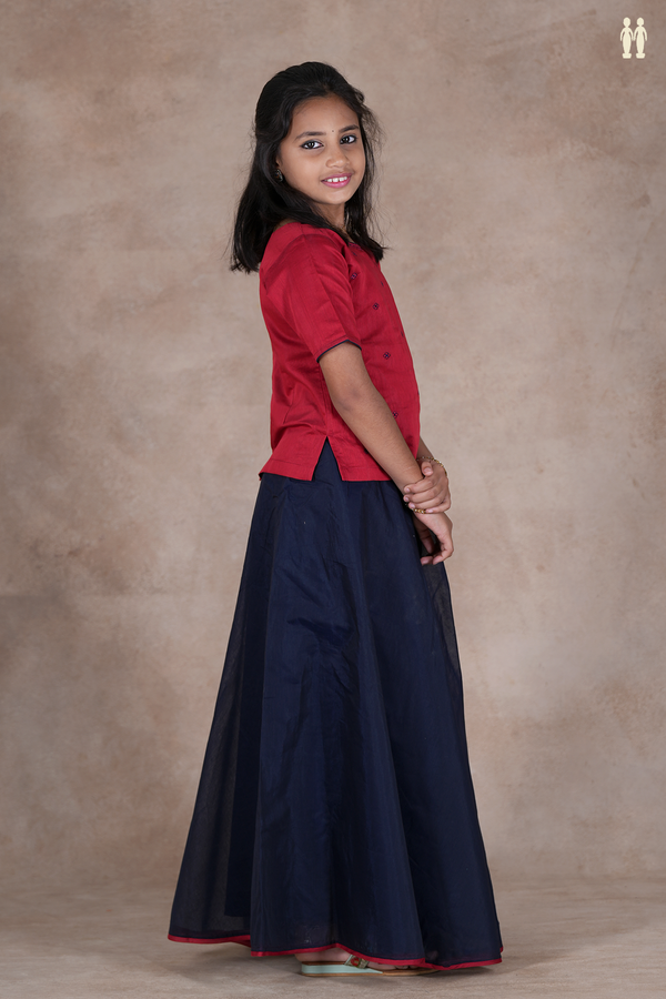 Floral Buttas Red And Blue Chanderi Cotton Pavadai Sattai