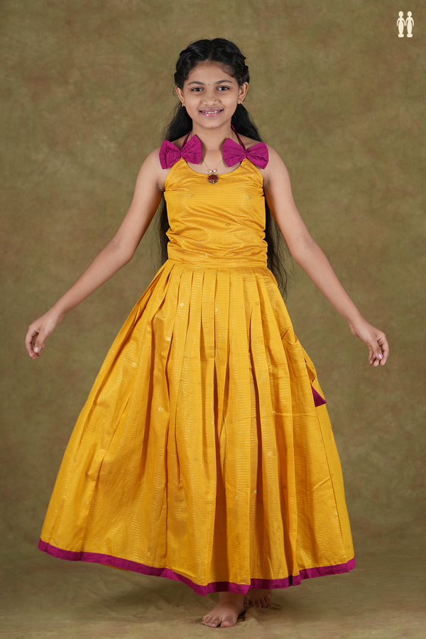 Shoulder Tie Up Zari Buttas Yellow Cotton Pavadai Sattai