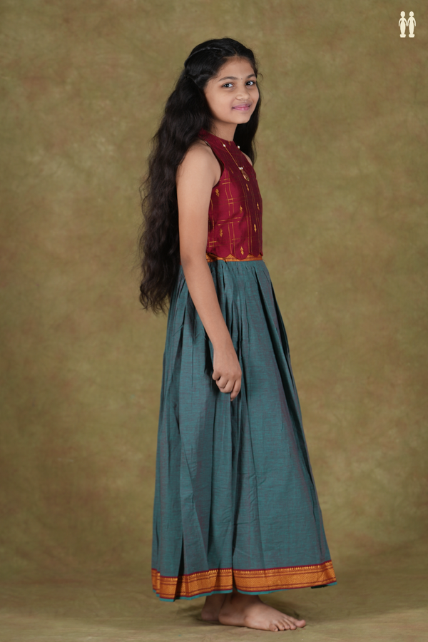 Halter Neck Zari Buttis Red And Green Cotton Pavadai Sattai