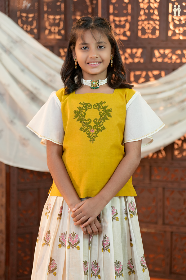 Floral And Leaf Design Yellow And White Chanderi Pavadai Sattai