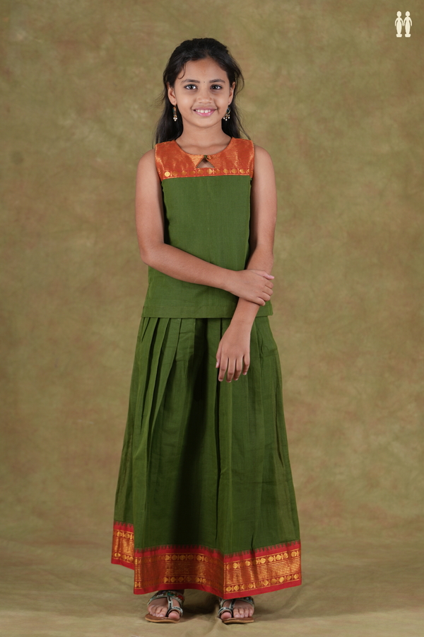 Round Neck Plain Green Cotton Pavadai Sattai