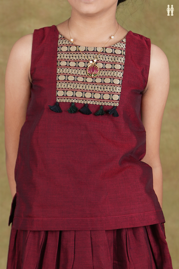 Round Neck Threadwork Design Maroon Cotton Pavadai Sattai
