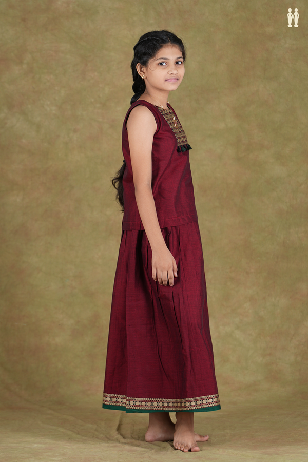 Round Neck Threadwork Design Maroon Cotton Pavadai Sattai
