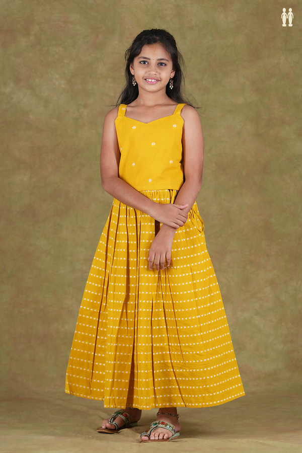 Sweet Heart Neck Threadwork Buttas Yellow Cotton Pavadai Sattai