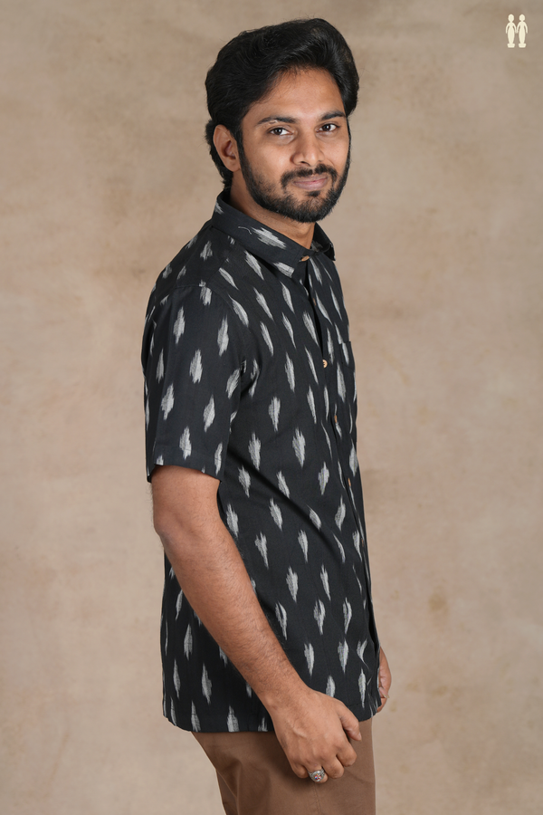 Regular Collar Ikat Buttas Black Cotton Shirt