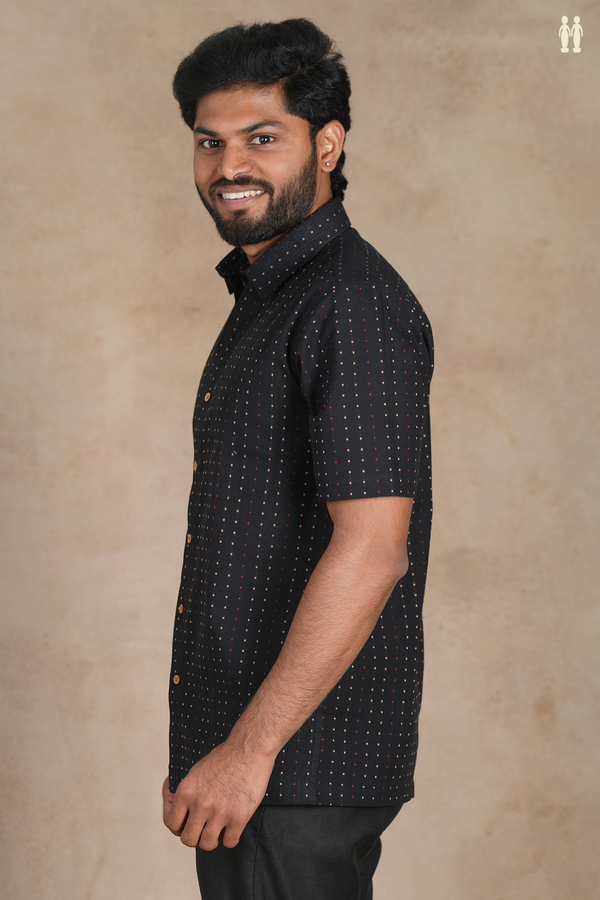 Regular Collar Threadwork Stripes Design Black Cotton Shirt