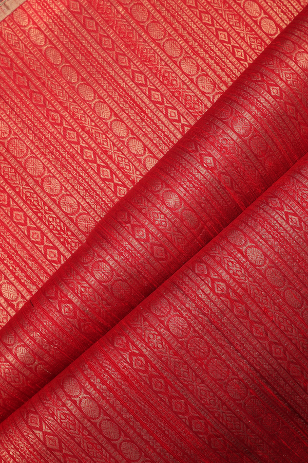 Raw Silk Saree In Chilli Red With Zari Pallu