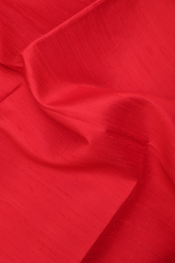 Raw Silk Saree In Chilli Red With Zari Pallu