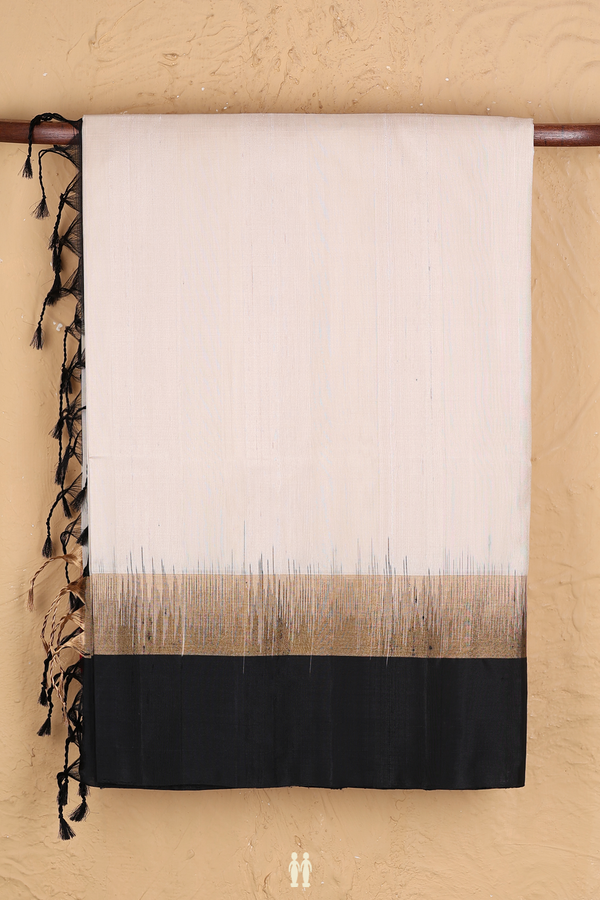 Raw Silk Saree In Ivory With Ganga Jamuna Border