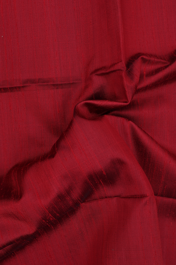 Raw Silk Saree In Crimson Red With Pavanchi Border