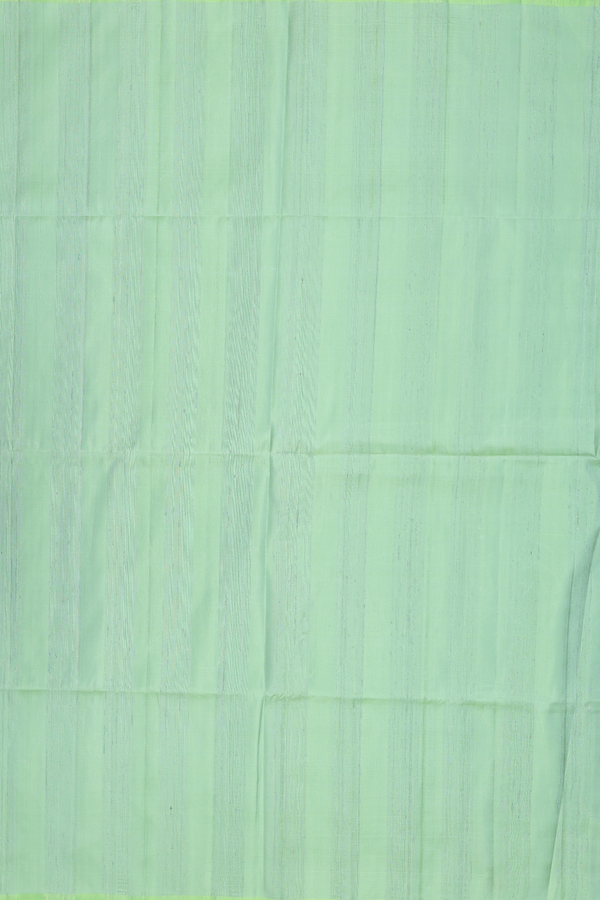 Raw Silk Saree In Green With Plain