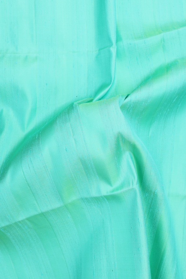 Raw Silk Saree In Green With Plain