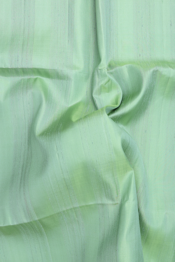 Raw Silk Saree In Green With Plain