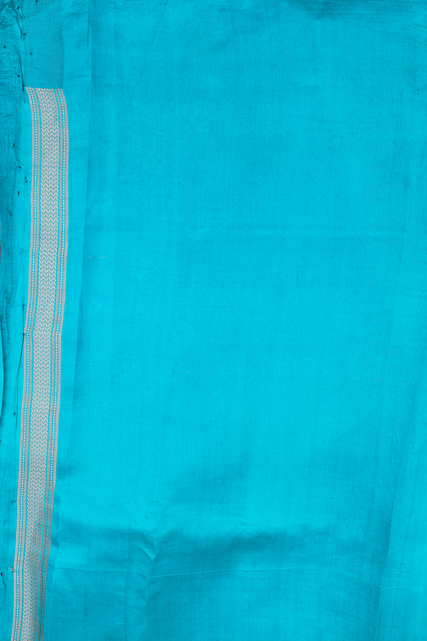 Raw Silk Saree In Grey With Floral Buttas